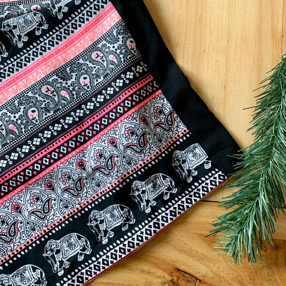 Bohemian Elephant Pants - Picture 3 of 3